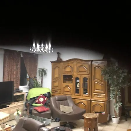 Lemrani Apartment Creil